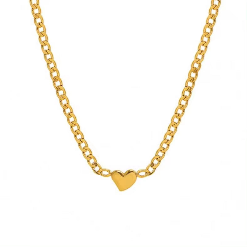 Trendy 18K Gold Plated Stainless Steel Jewelry Figaro Chain Link Cute Love Heart Necklace for Women